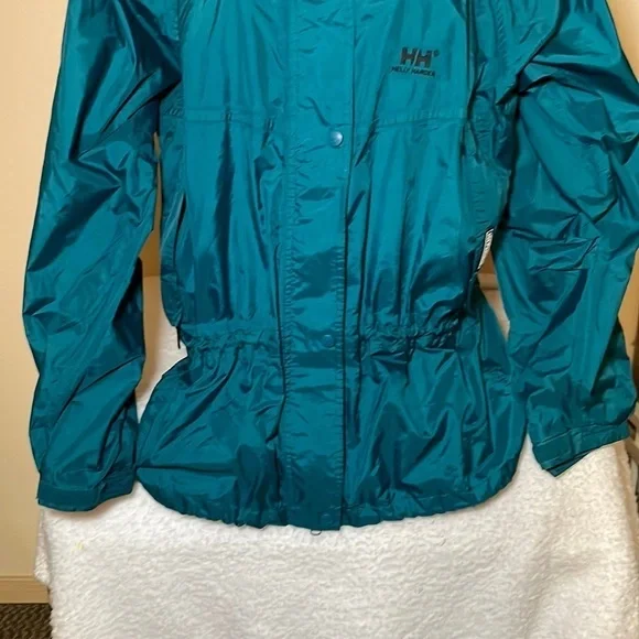 Helly Hansen Packable Rain Jacket Size Medium - Picture 3 of 12